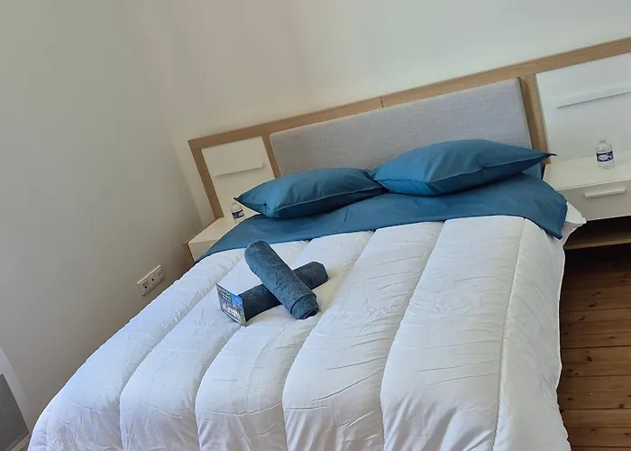 Les Logis du Port Suites&Spa - Climatisation -Port Canal Montauban